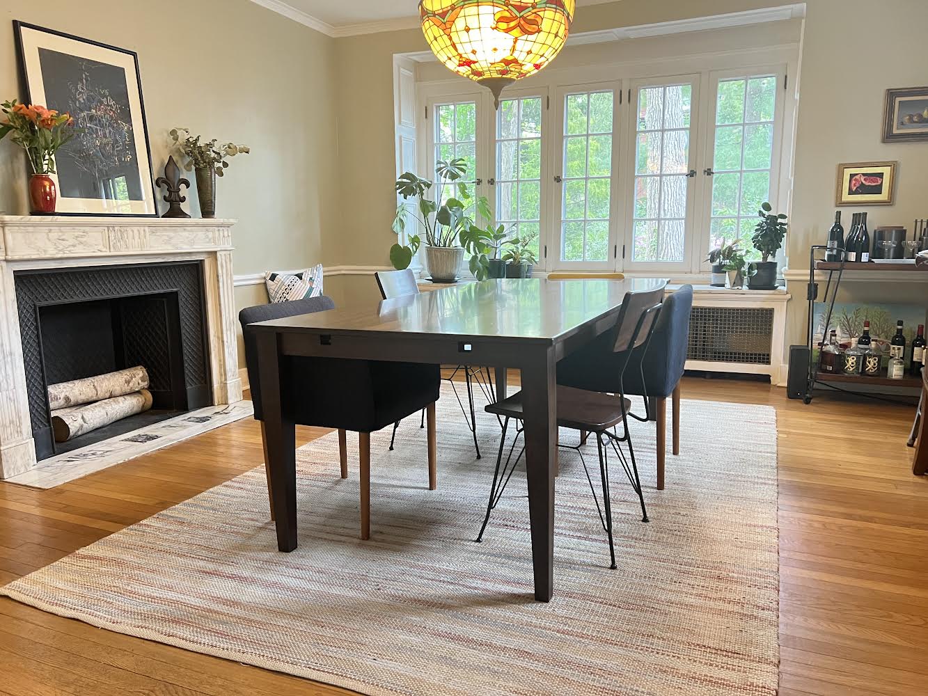 Modern Tapered Post Leg Table with Post Legs